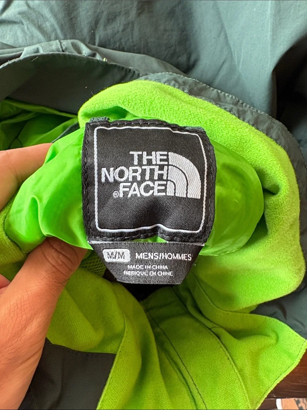 The North Face Men's Dark Green Hooded Ski/Winter Heavy Jacket